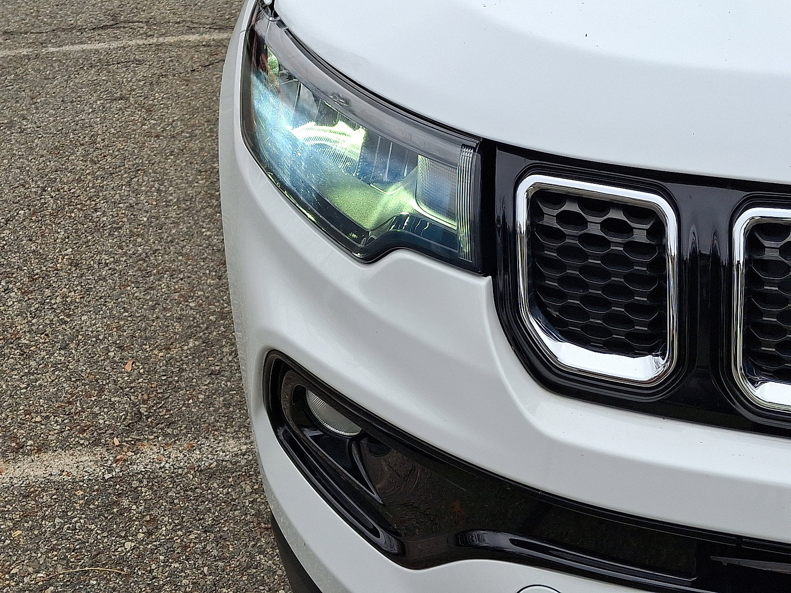 Certified 2023 Jeep Compass Limited image 10