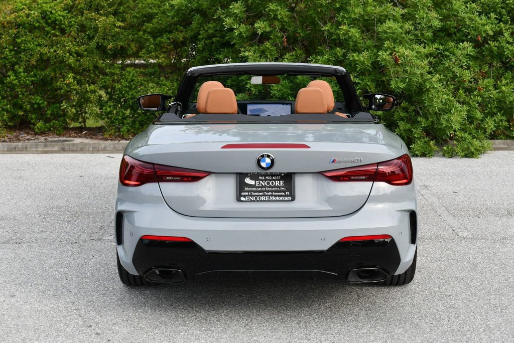 Used 2026 BMW M440i Convertible w/ Premium Package RWD image 44