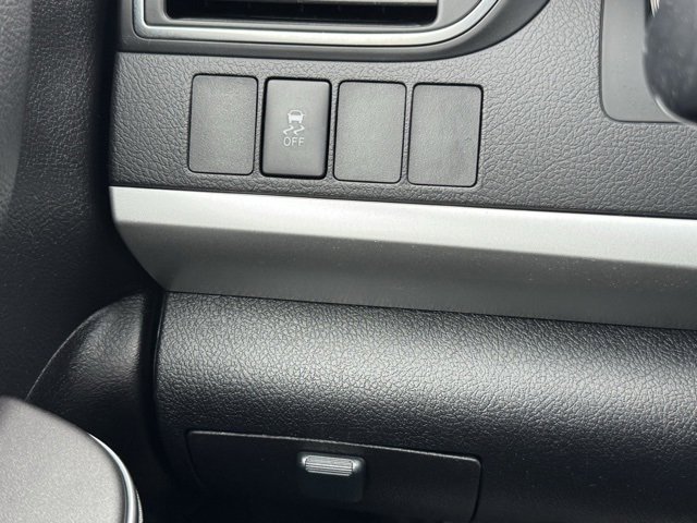 Certified 2016 Toyota Camry SE image 27