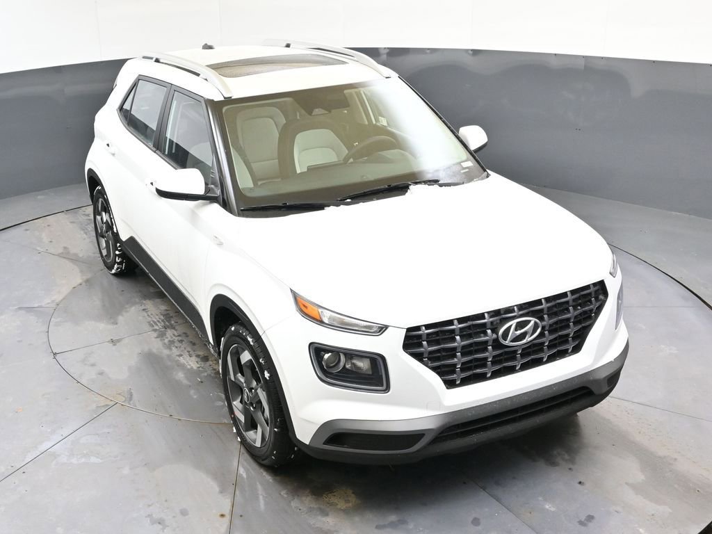 New 2026 Hyundai Venue SEL FWD image 53