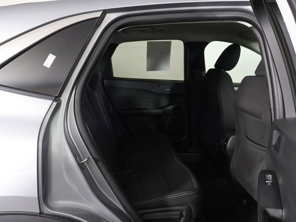 Used 2023 Ford Escape Active image 31