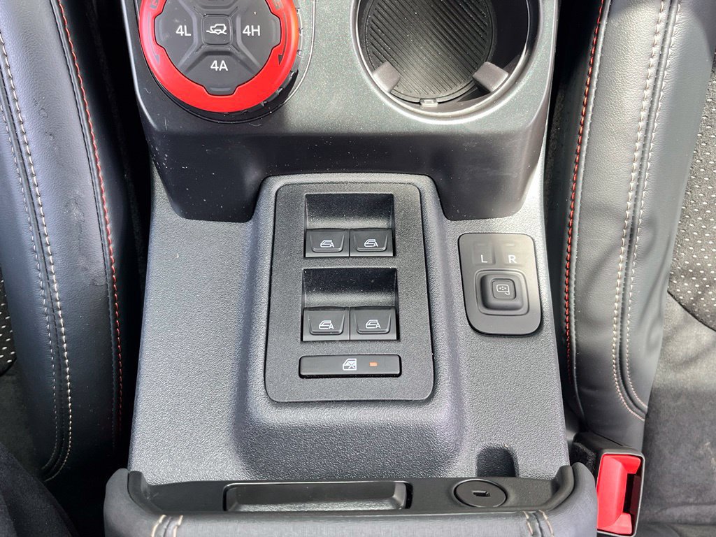 Used 2025 Ford Bronco Raptor AWD/4WD image 30