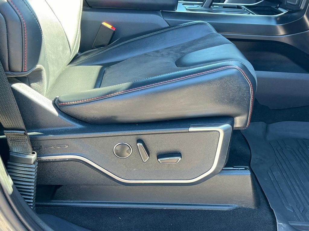 Used 2025 Ford F150 Raptor image 30