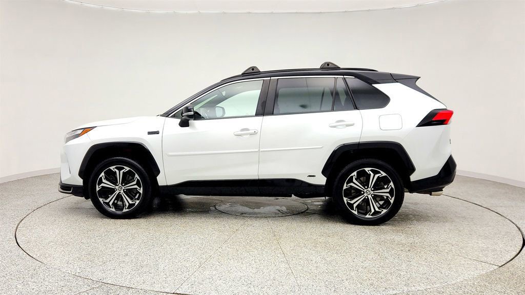 Used 2023 Toyota RAV4 XSE w/ Weather Package image 8