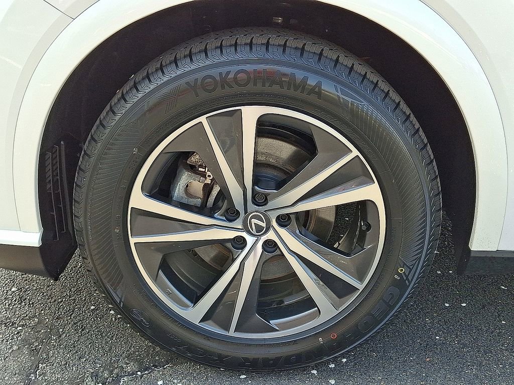 Certified 2024 Lexus RX 350h w/ Accessory Package (Z1) image 25