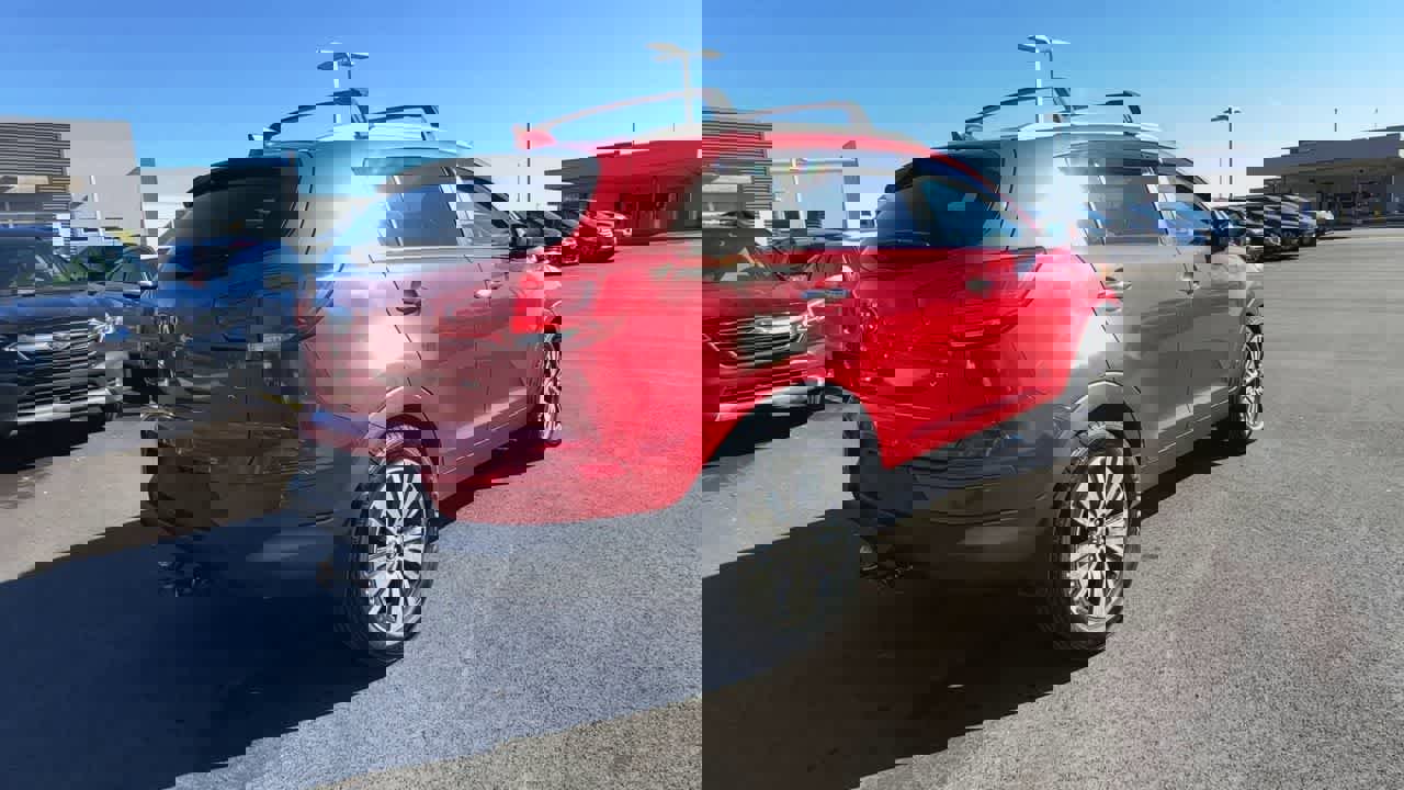 Used 2015 Kia Sportage EX image 8