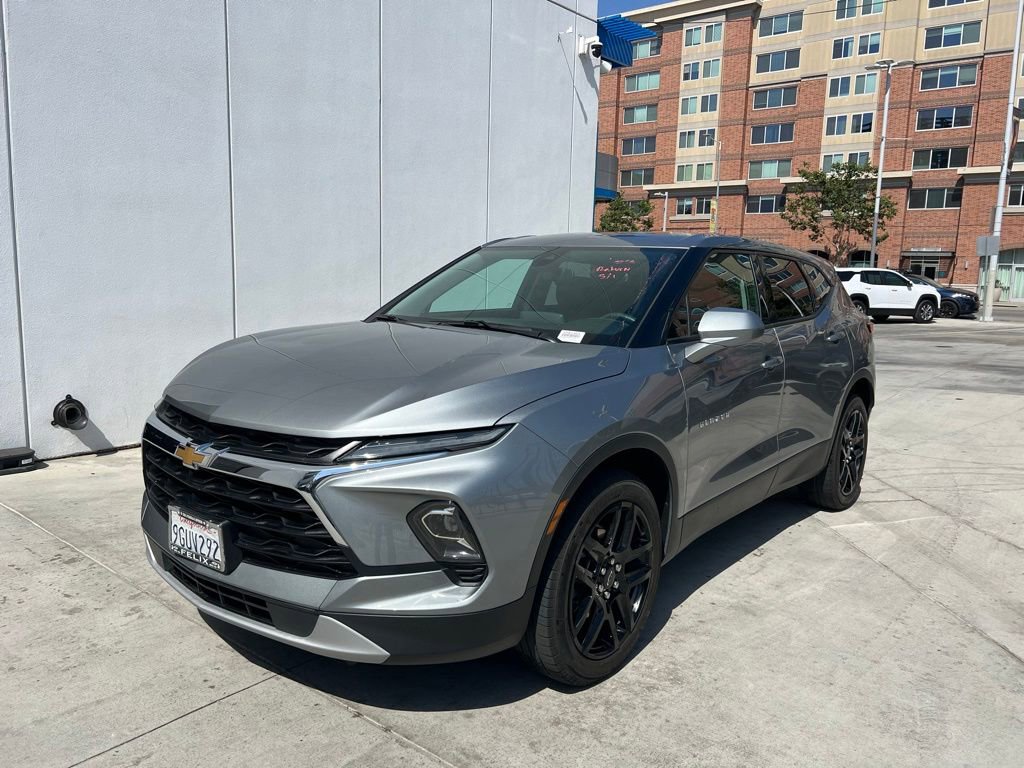 Used 2023 Chevrolet Blazer LT w/ Driver Confidence Package FWD image 1