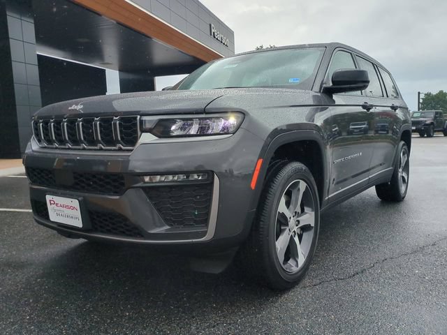 New 2026 Jeep Grand Cherokee L Limited AWD/4WD image 8