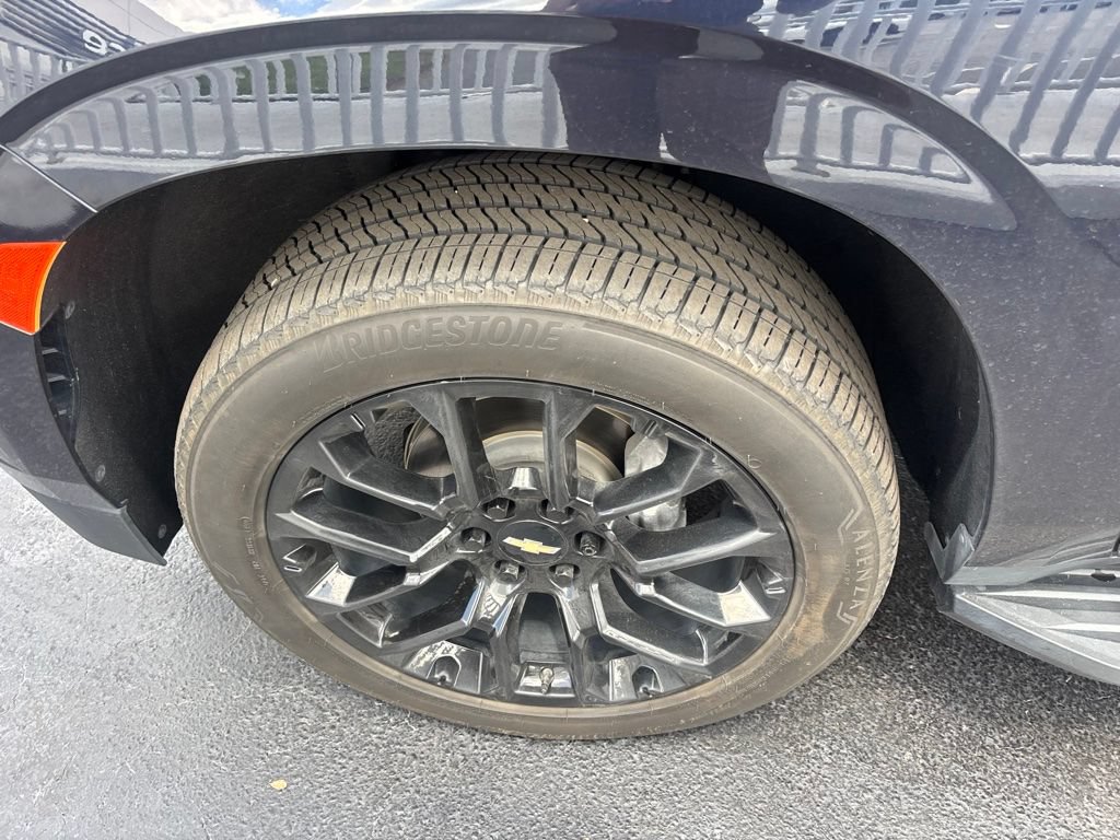 Used 2023 Chevrolet Tahoe LT AWD/4WD image 8