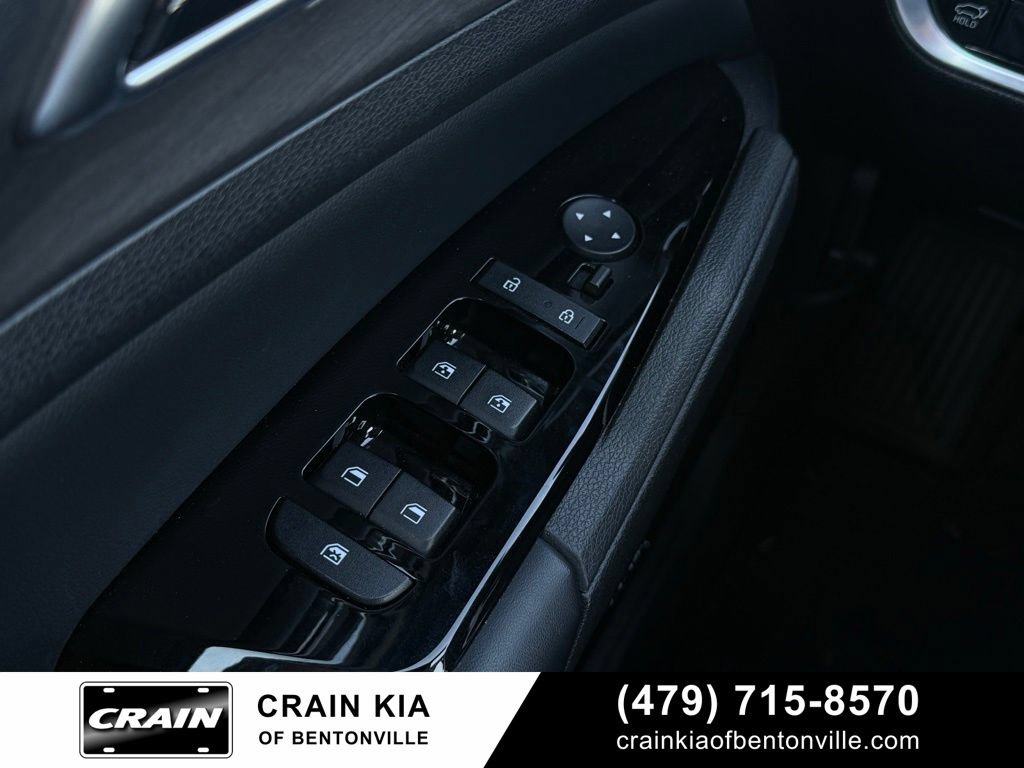 Certified 2023 Kia Sportage X-Pro AWD/4WD image 16