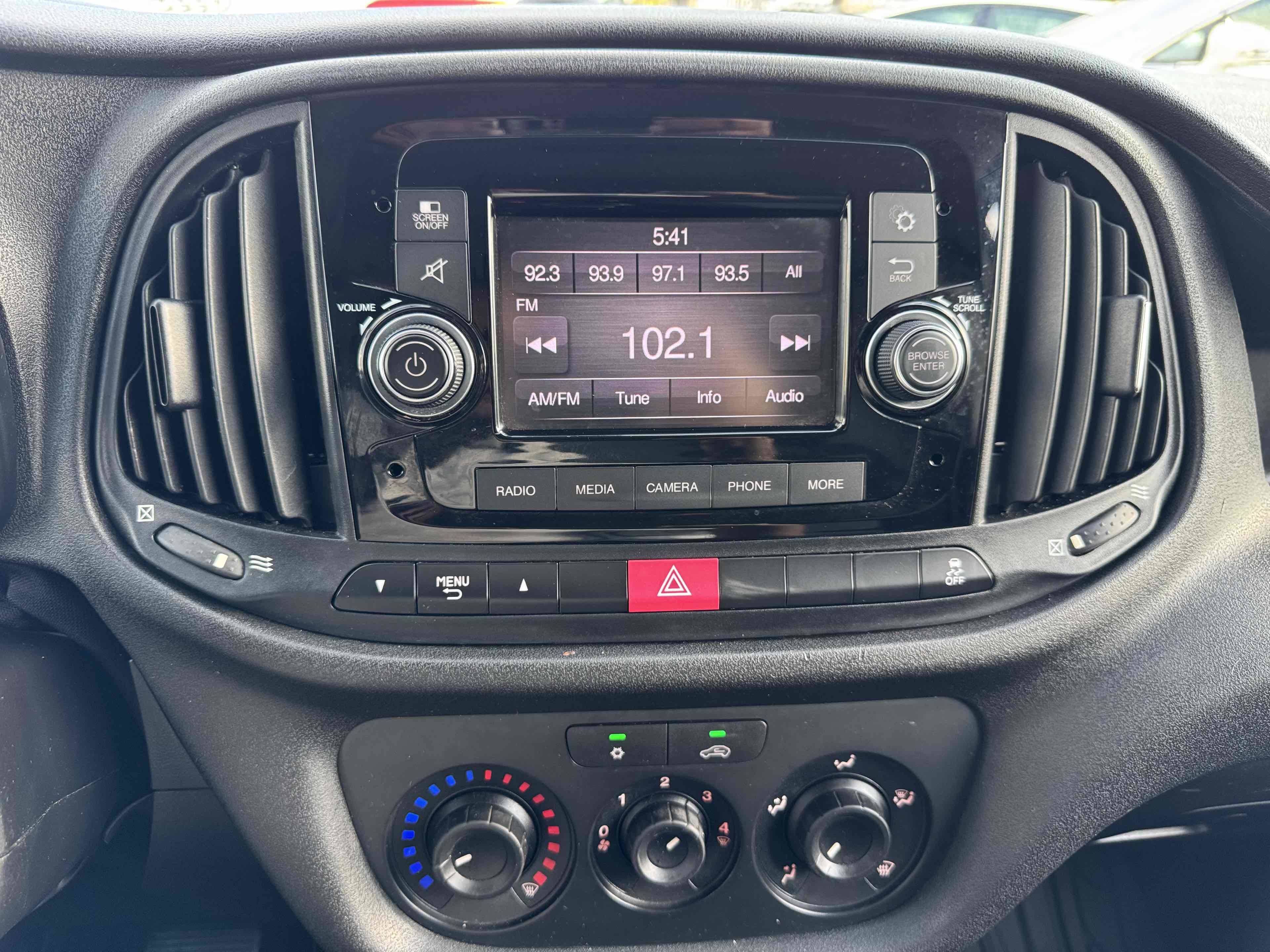 Used 2021 RAM ProMaster City Tradesman image 23