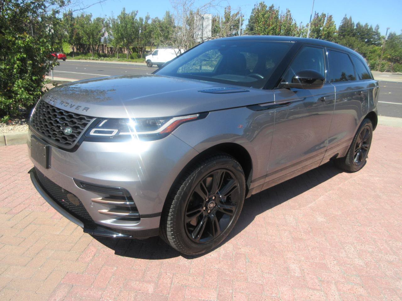 Used 2023 Land Rover Range Rover Velar R-Dynamic S AWD/4WD image 1