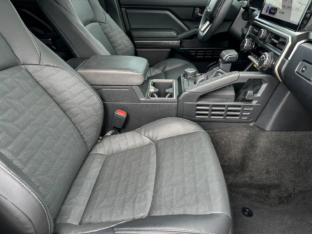 Certified 2025 Toyota 4Runner TRD Sport Premium w/ Tow Technology Package AWD/4WD image 24
