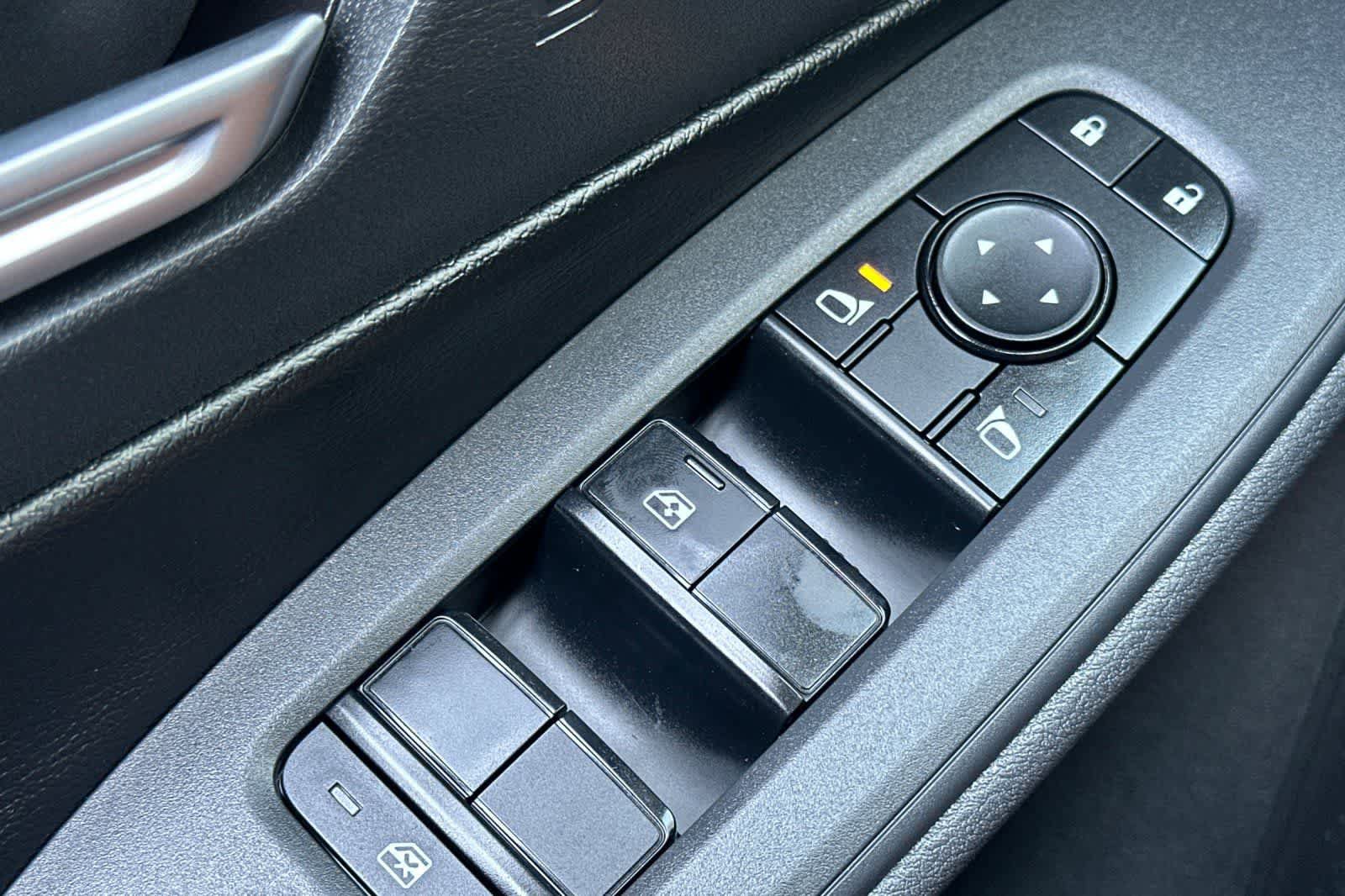 New 2027 Nissan Sentra SV FWD image 14