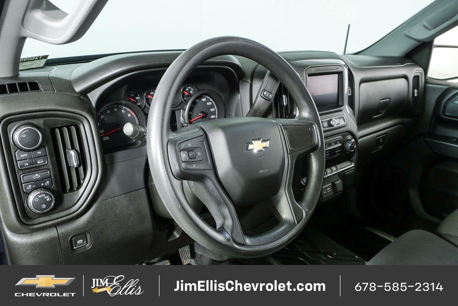 Used 2022 Chevrolet Silverado 1500 Custom AWD/4WD image 4