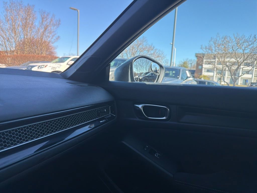 Used 2023 Honda Civic Sport image 23