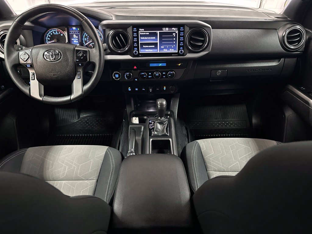 Used 2023 Toyota Tacoma TRD Sport w/ Technology Package AWD/4WD image 23