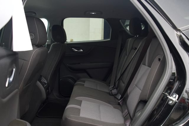 Used 2025 Chevrolet Blazer LT FWD image 32