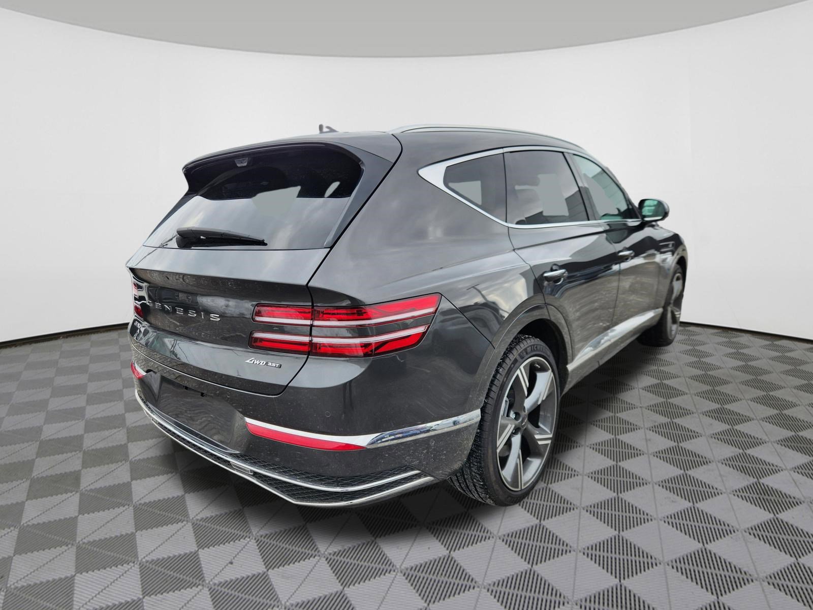 Used 2025 Genesis GV80 3.5T Prestige image 4