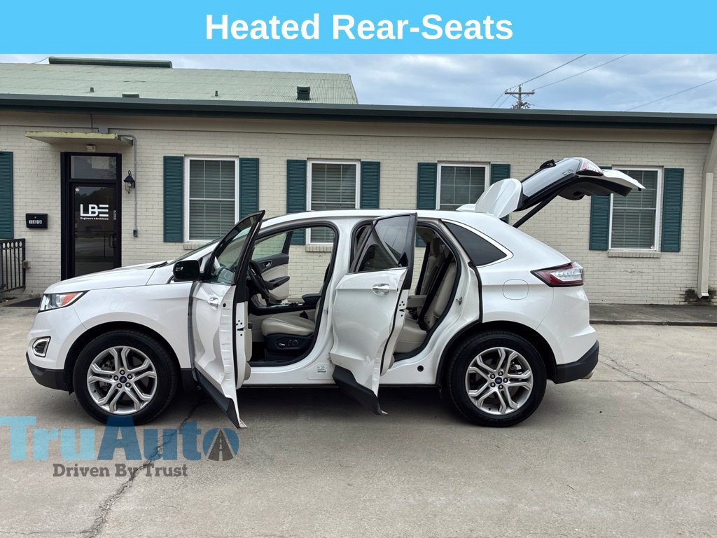 Used 2018 Ford Edge Titanium w/ Equipment Group 301A FWD image 14
