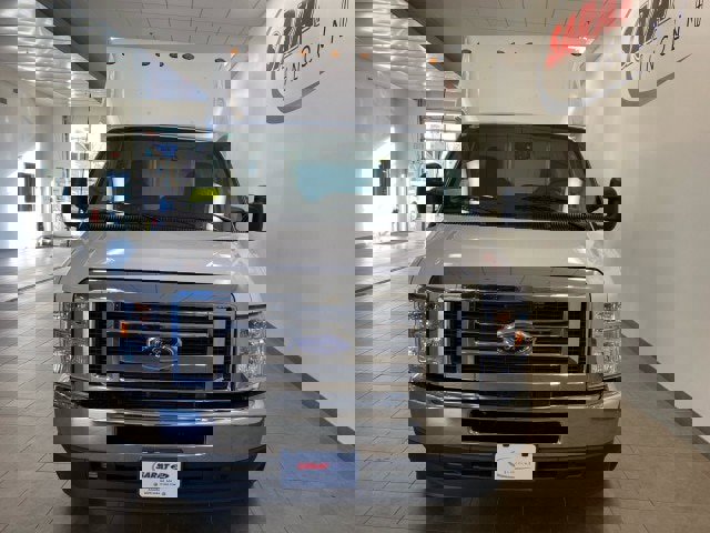 New 2025 Ford E-350 and Econoline 350 Super Duty w/ Power Equipment Group image 3