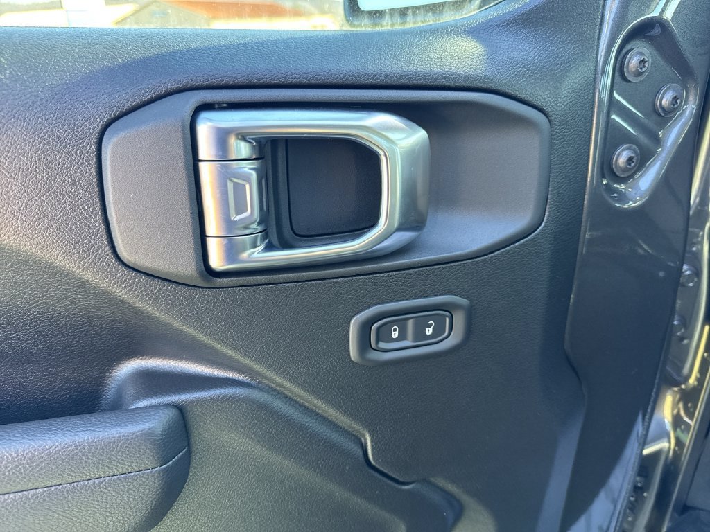New 2026 Jeep Gladiator Sport AWD/4WD image 13