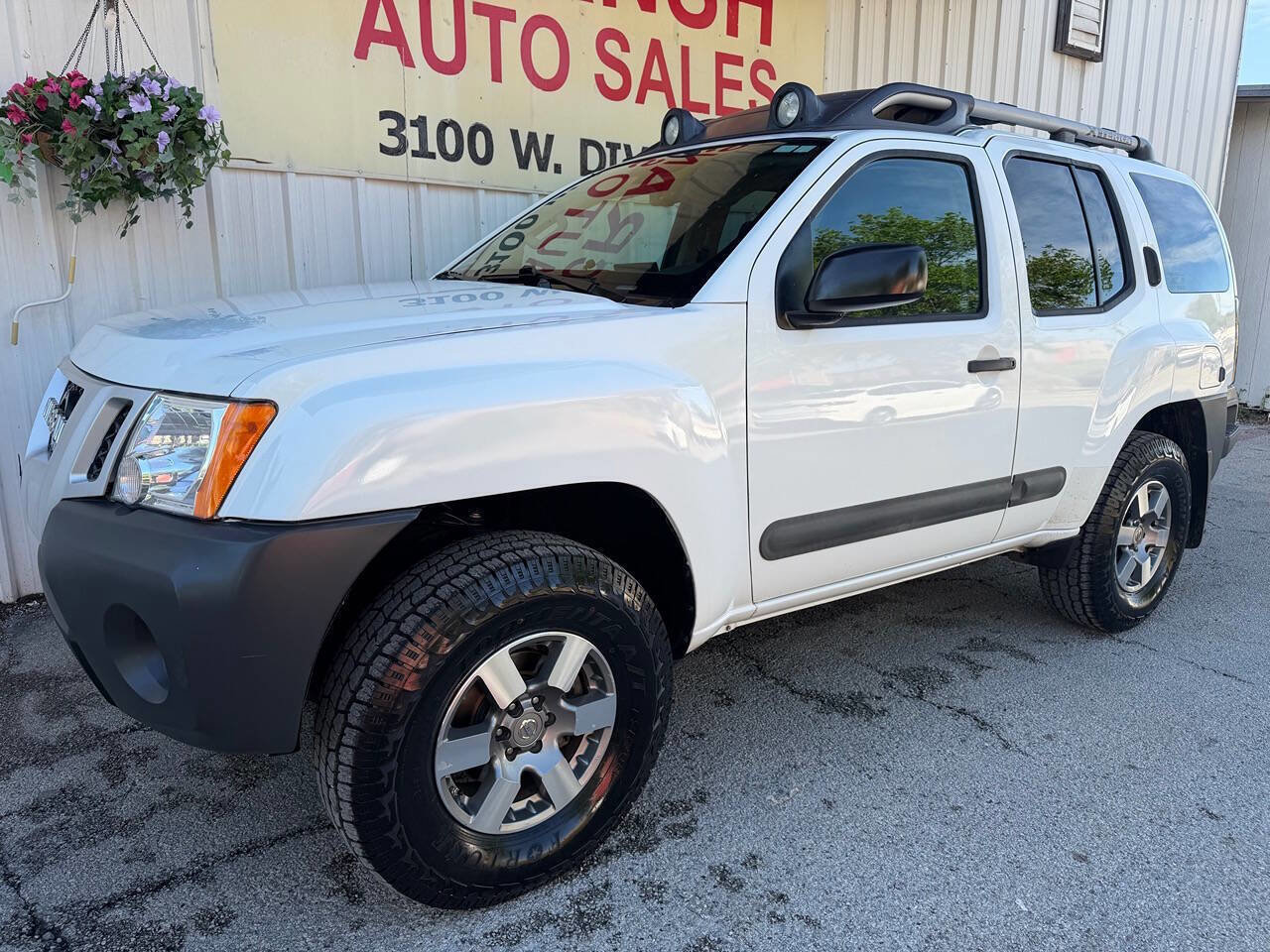 Used 2013 Nissan Xterra PRO-4X image 3