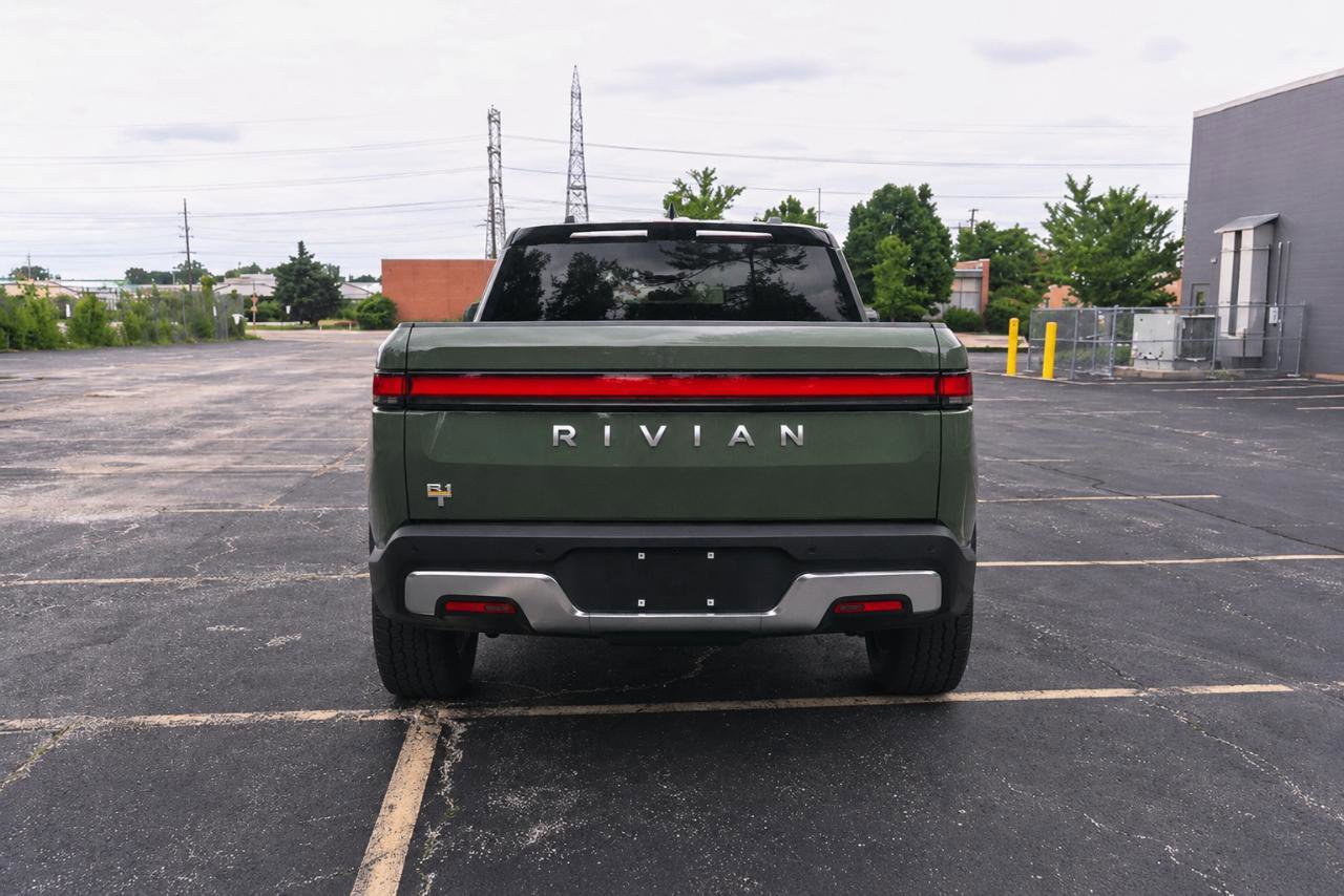 Used 2022 Rivian R1T Launch Edition AWD/4WD image 8
