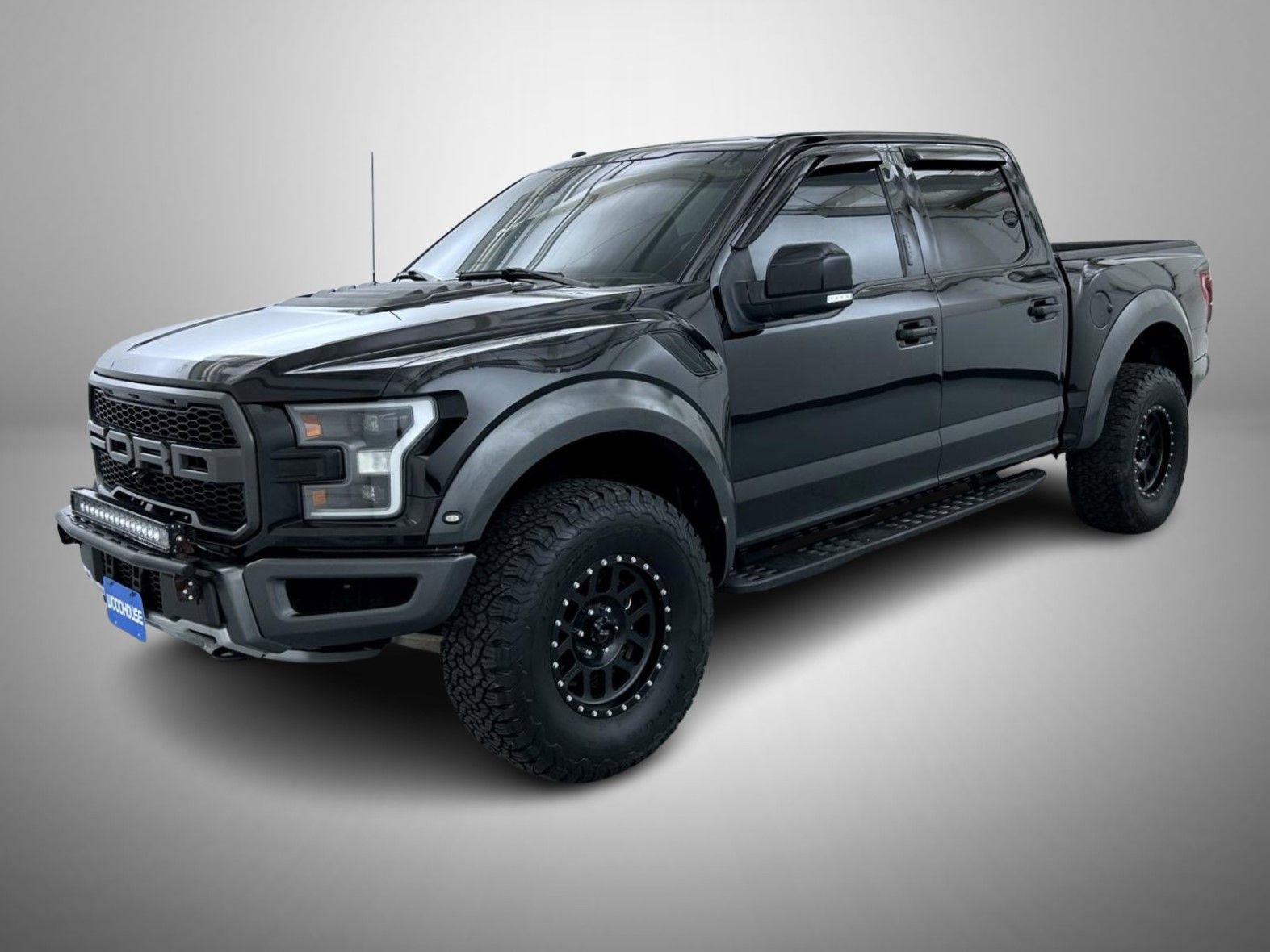 Used 2017 Ford F150 Raptor w/ Equipment Group 802A Luxury image 1