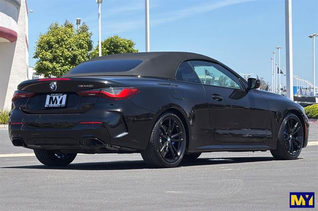 Used 2022 BMW M440i Convertible w/ Premium Package RWD image 4