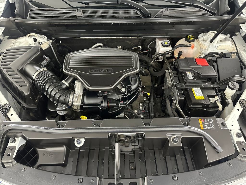 Used 2021 GMC Acadia Denali AWD/4WD image 32