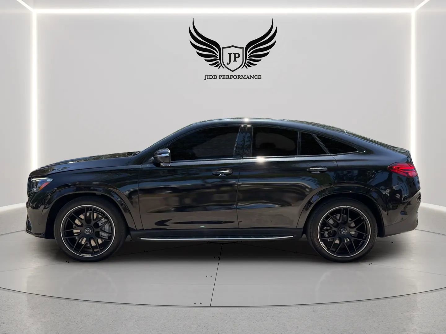 Used 2024 Mercedes-Benz GLE 53 AMG 4MATIC Coupe image 6