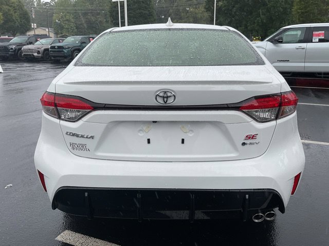 New 2027 Toyota Corolla SE FWD image 7