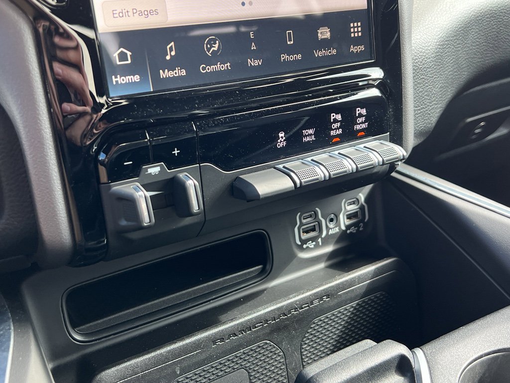 Used 2023 RAM 1500 Laramie image 26