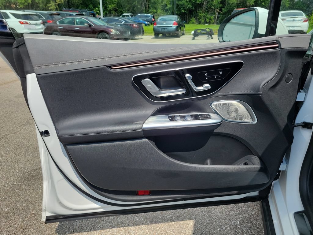 Used 2023 Mercedes-Benz EQE 350+ 4MATIC Sedan image 26