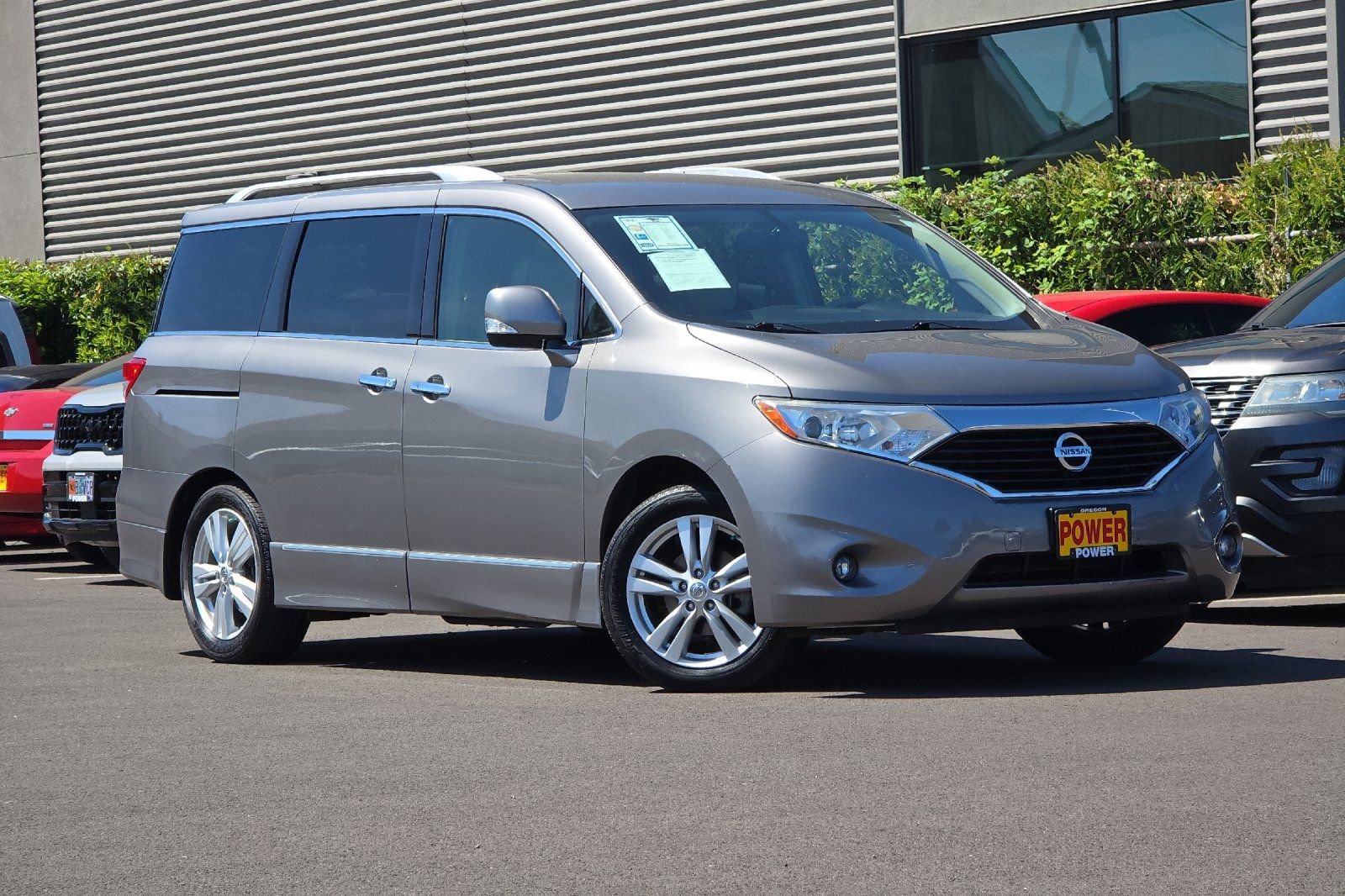 Used 2012 Nissan Quest SL FWD image 2