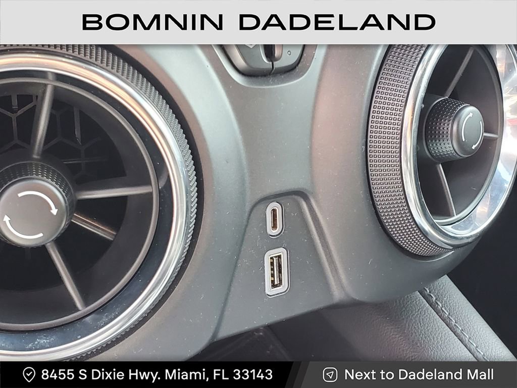 Used 2022 Chevrolet Blazer LT image 24