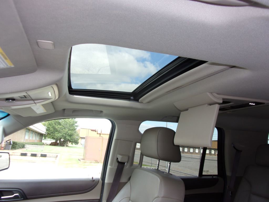 Used 2017 Chevrolet Tahoe LT image 13