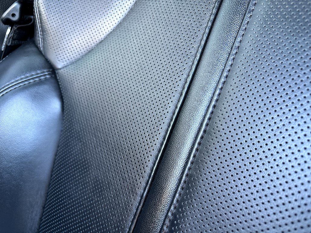 Used 2024 Jeep Wagoneer w/ Premium Group I image 6