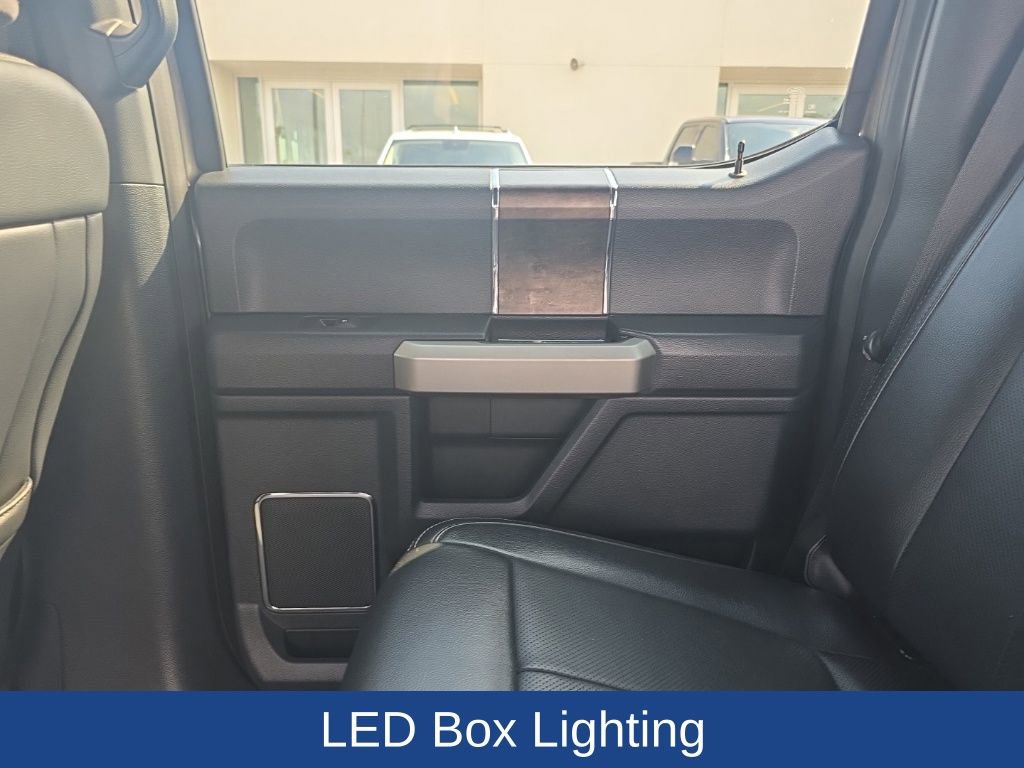Used 2022 Ford F250 Lariat w/ Chrome Package image 13