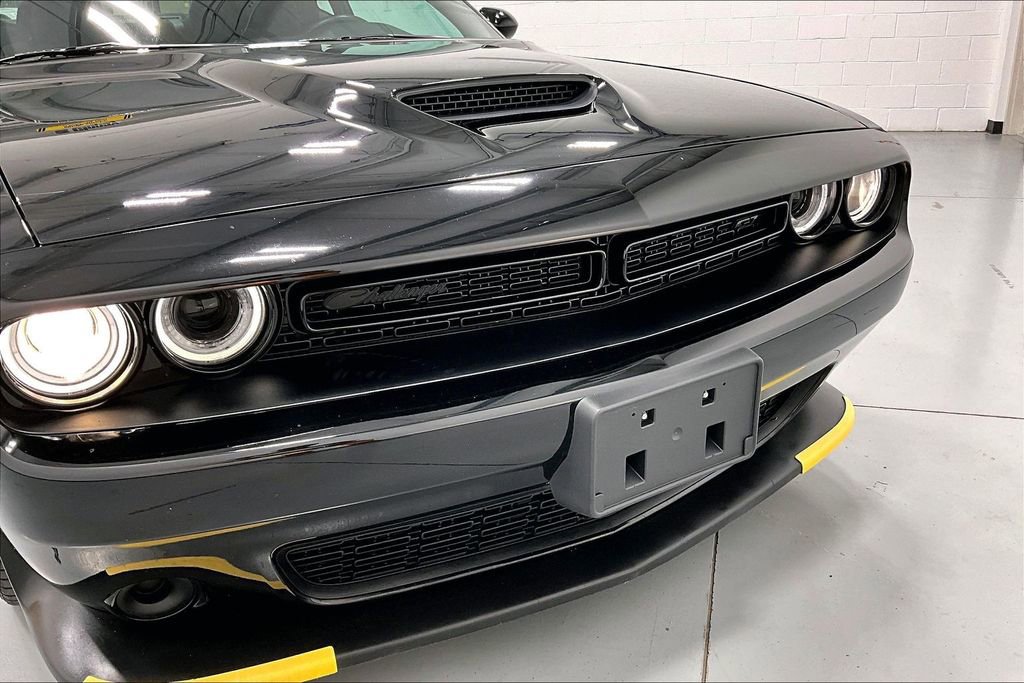Used 2023 Dodge Challenger GT w/ Blacktop Package image 37