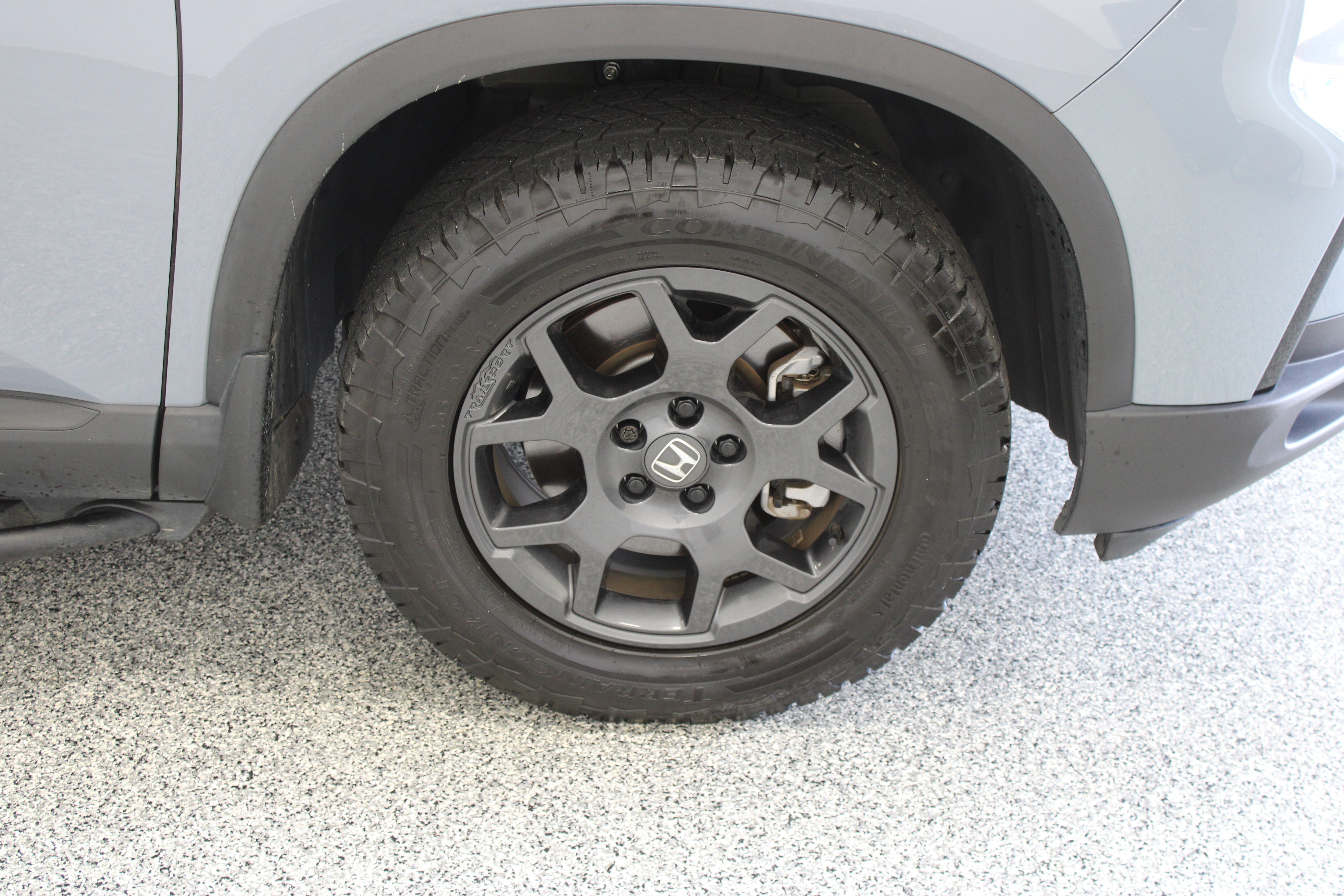 Used 2025 Honda Pilot TrailSport image 5