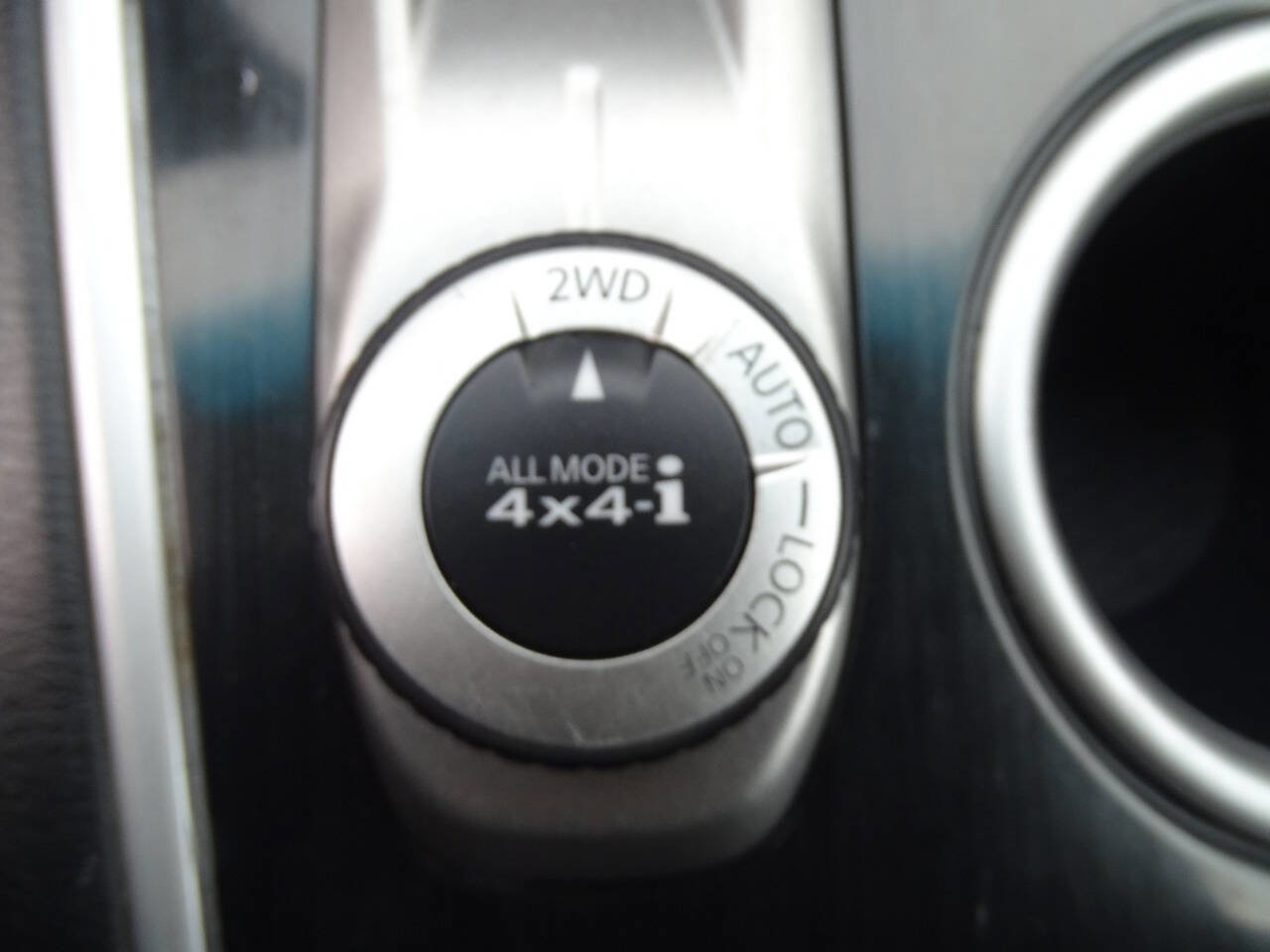 Used 2013 Nissan Pathfinder S image 21