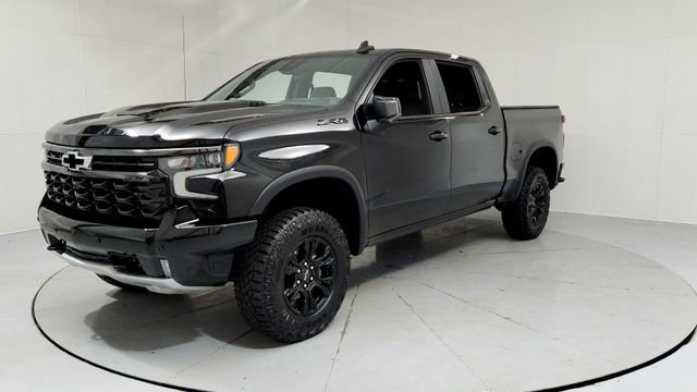 Used 2025 Chevrolet Silverado 1500 ZR2 w/ Technology Package image 1