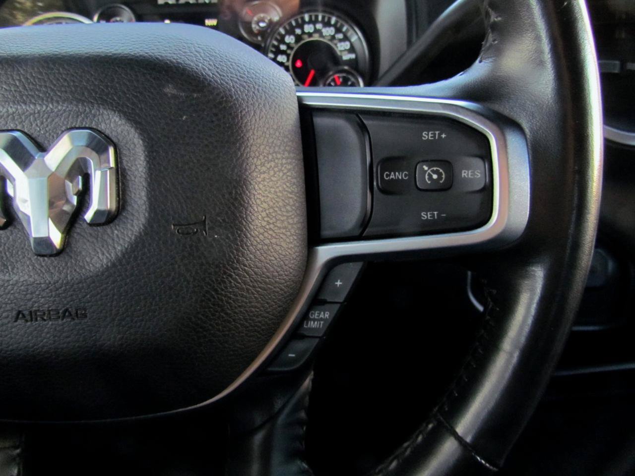 Used 2024 RAM 2500 Big Horn AWD/4WD image 29