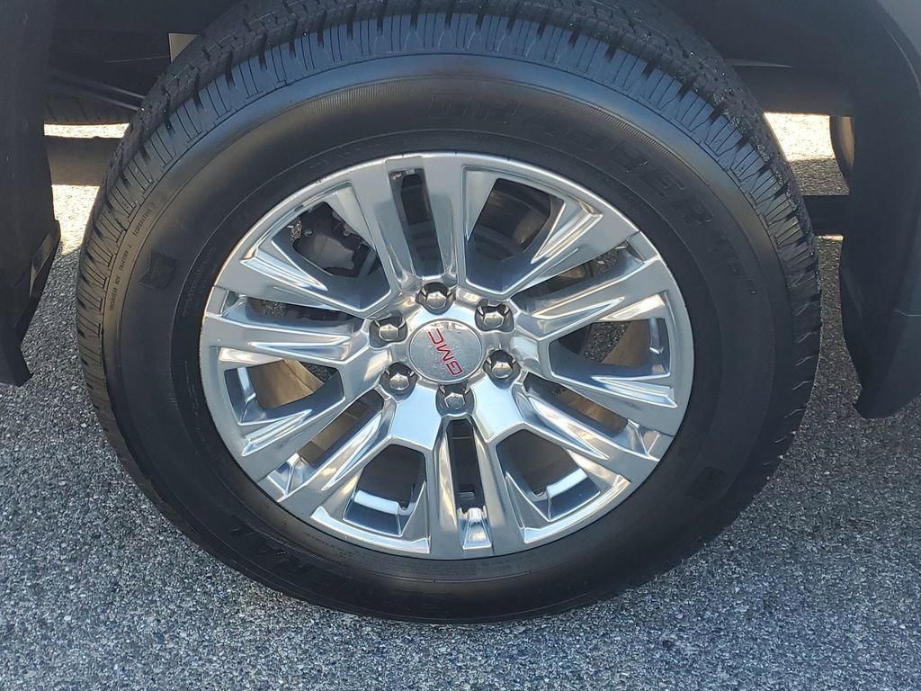 Used 2022 GMC Sierra 1500 Denali w/ Driver Alert Package II AWD/4WD image 8