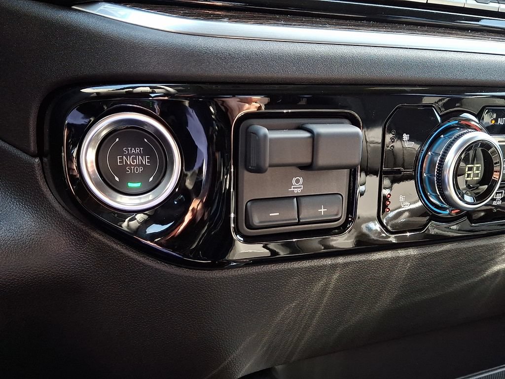 New 2026 GMC Sierra 1500 Elevation AWD/4WD image 16