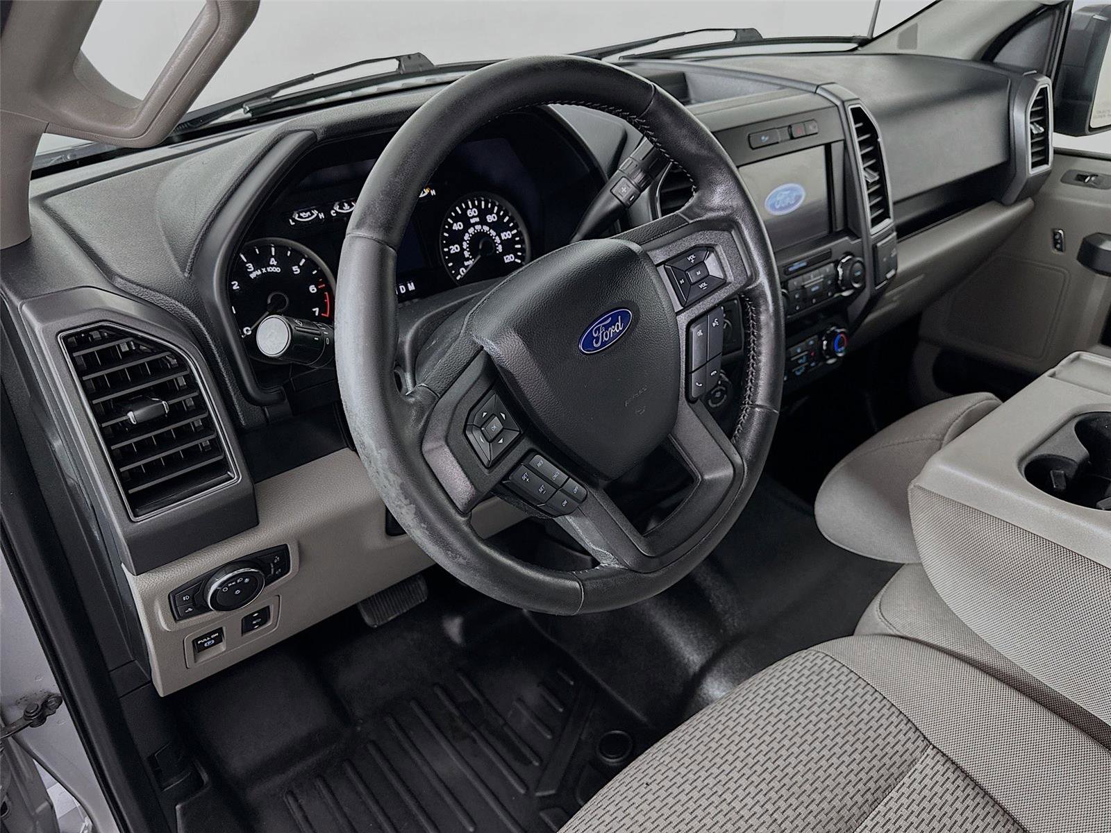 Used 2020 Ford F150 XLT w/ Equipment Group 302A Luxury image 24