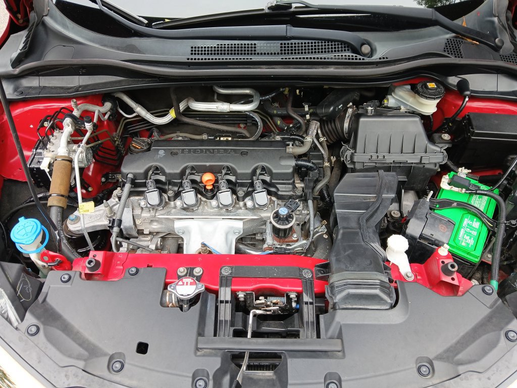 Used 2019 Honda HR-V Sport image 43