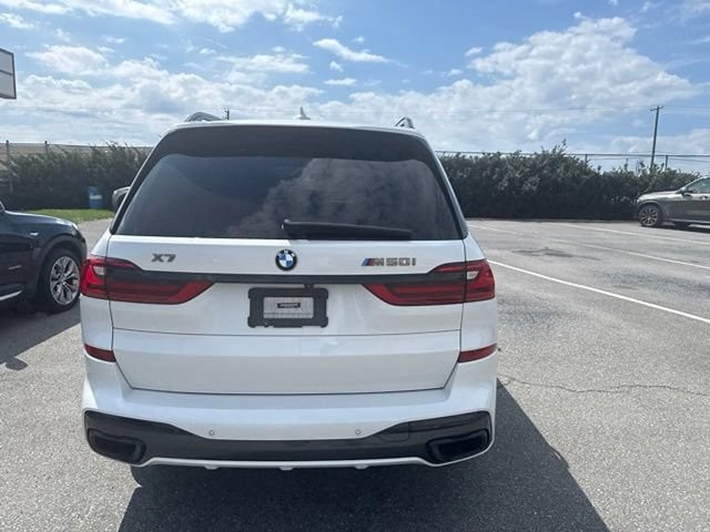 Used 2022 BMW X7 M50i AWD/4WD image 10
